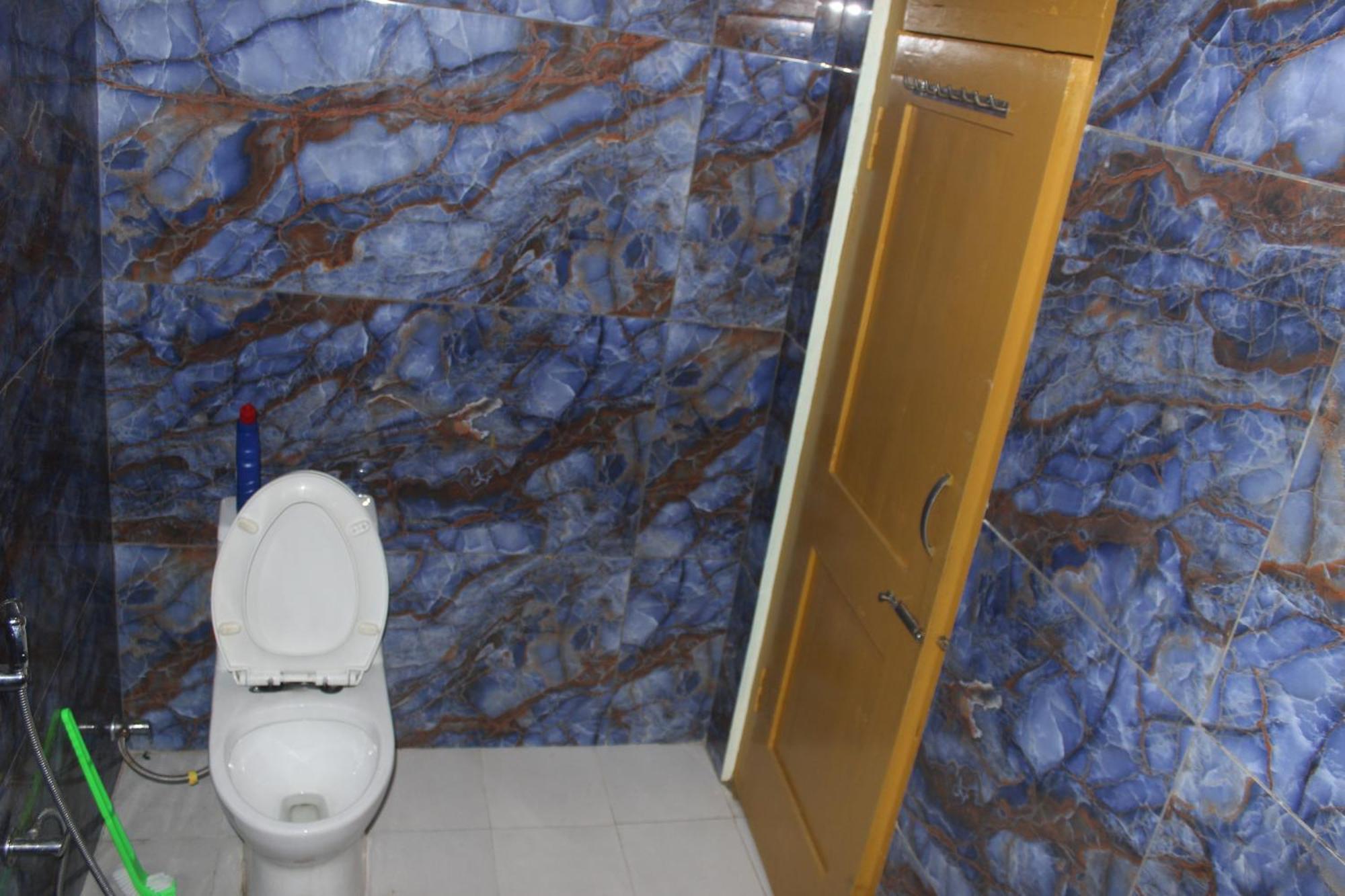 Moonlight Guest House كاسول المظهر الخارجي الصورة