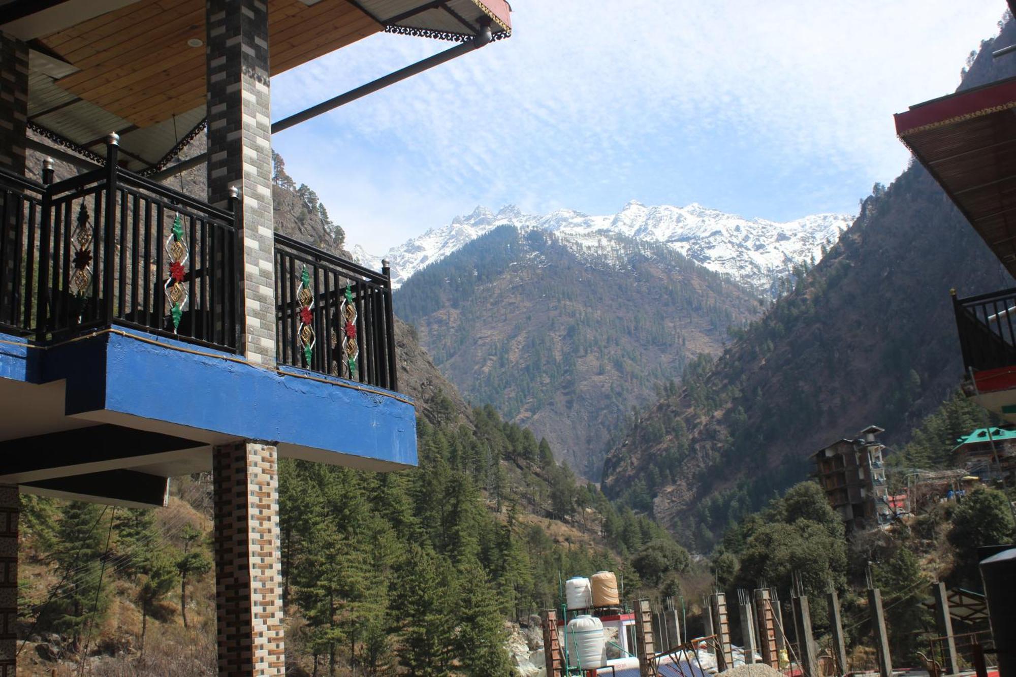 Moonlight Guest House كاسول المظهر الخارجي الصورة