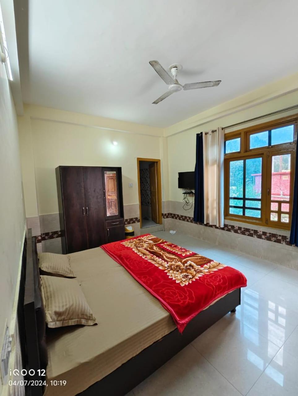Moonlight Guest House كاسول المظهر الخارجي الصورة